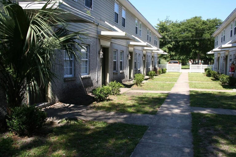 *Weekly Spotlight* Golden Isles Town Homes. Investment Opportunity!